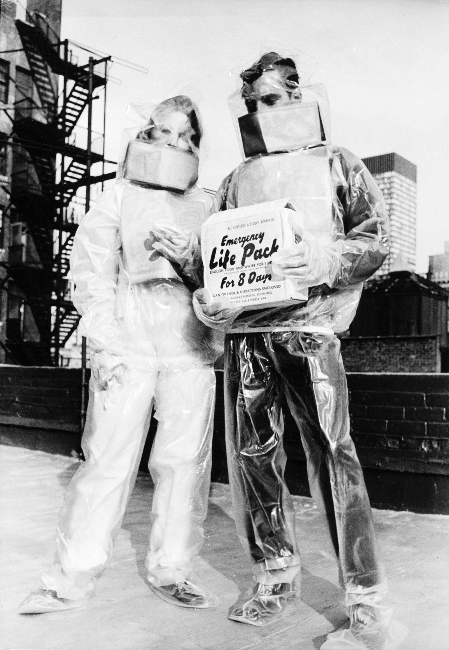 100x100 by OstLicht Auction