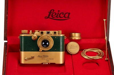 Lot 36 - Leica IIIa + MOOLY Gold Set