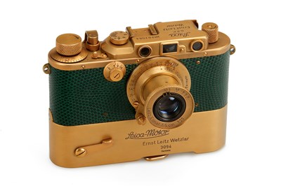 Lot 36 - Leica IIIa + MOOLY Gold Set