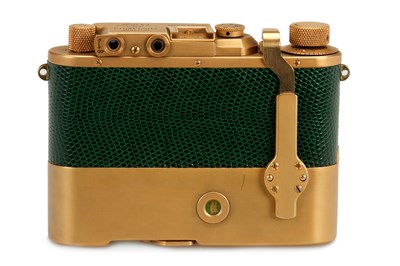 Lot 36 - Leica IIIa + MOOLY Gold Set