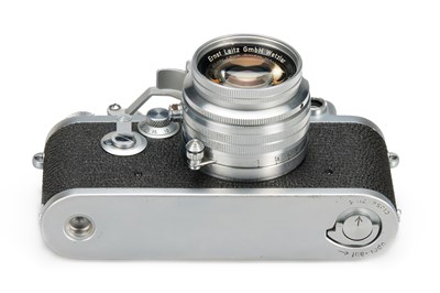 Lot 49 - Leica IIIf Betriebskamera + Compur Summicron 2/5cm Prototype