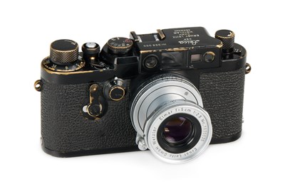Lot 55 - Leica IIIg Black 'Swedish Military'