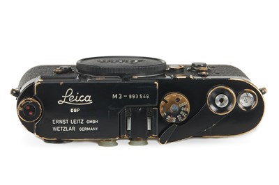 Lot 79 - Leica M3 Black Paint