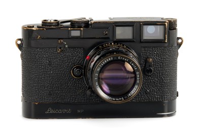 Lot 82 - Leica MP Black Paint + Summicron 2/5cm 'Eric Schaal'