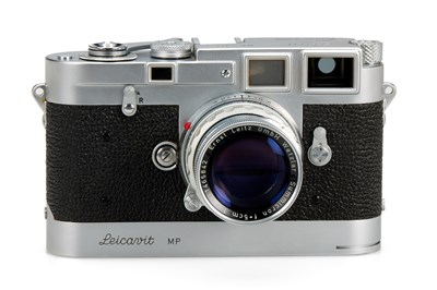 Lot 83 - Leica MP Chrome + Summicron 2/5cm