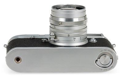 Lot 84 - Leica M2  ELC  Midland + Summarit 1.5/5cm