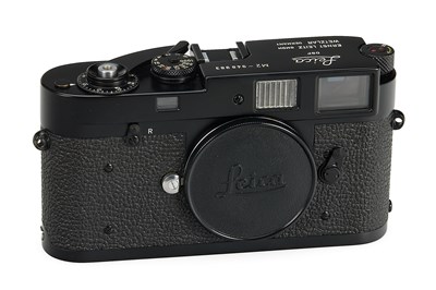 Lot 87 - Leica M2 Black Paint + New York Motor Drive