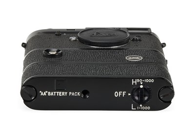 Lot 87 - Leica M2 Black Paint + New York Motor Drive