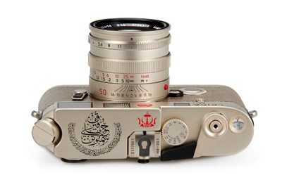 Lot 96 - Leica M6 Platinum 'Sultan of Brunei Silver Jubilee',  Number 1