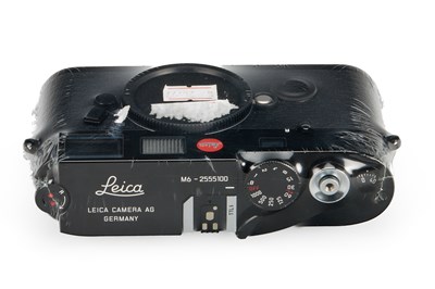 Lot 98 - Leica M6 TTL 0.85 ICS Black Paint