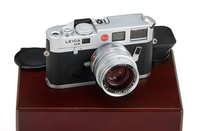 Lot 99 - Leica M6 TTL 0.72 Chrome +  Summilux-M ASPH. 1.4/35mm