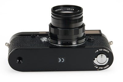 Lot 104 - Leica MP Classic Black Paint + Summicron-M 2/50mm