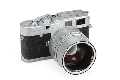 Lot 107 - Leica M3-P Chrome + Noctilux 0.95/50mm Chrome 10326