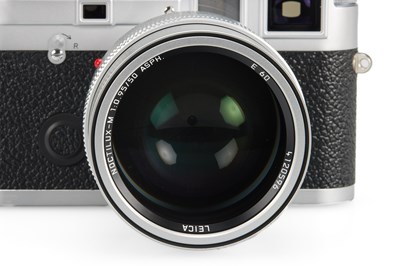 Lot 107 - Leica M3-P Chrome + Noctilux 0.95/50mm Chrome 10326