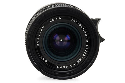 Lot 113 - Leica Tri-Elmar-M 4/28-35-50mm Black