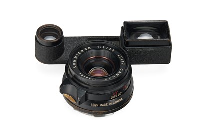 Lot 116 - Leitz Summicron 2/35mm M3 Black Paint