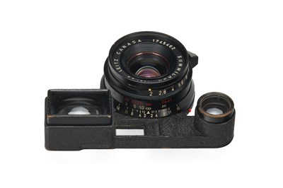 Lot 116 - Leitz Summicron 2/35mm M3 Black Paint