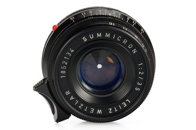 Lot 117 - Leitz Summicron 2/35mm Black Paint