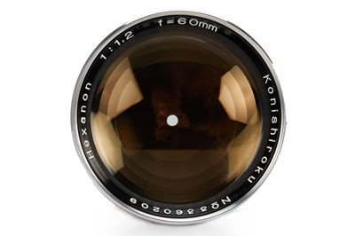 Lot 154 - Konishiroku f.M39 Hexanon 1.2/60mm Black/Chrome Set