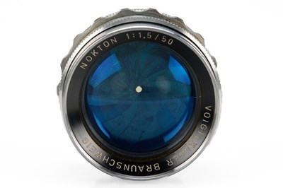Lot 174 - Voigtländer f.M39 Nokton 1.5/50mm