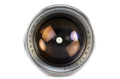 Lot 204 - Voigtländer f. Contax Nokton 1.5/50mm
