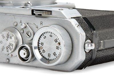 Lot 222 - Nikon I + Nikkor-H 2/5cm