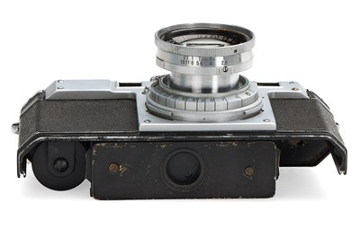 Lot 222 - Nikon I + Nikkor-H 2/5cm