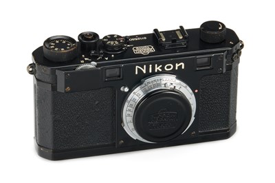 Lot 224 - Nikon S Black Paint 'Sanetoshi Kuratsuji'