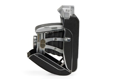 Lot 241 - Kodak Super Six-20