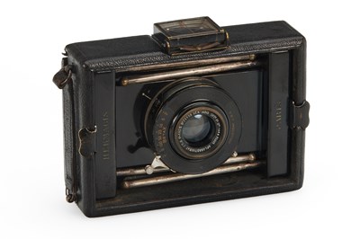 Lot 271 - Hermagis, Paris Klapp
