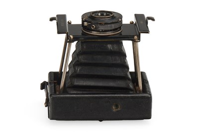 Lot 271 - Hermagis, Paris Klapp
