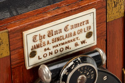 Lot 275 - Sinclair & Co. Ltd Tropical Una 1/4 Plate