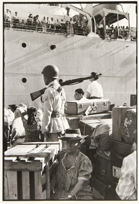 Lot 65 - HENRI CARTIER-BRESSON (1908–2004)