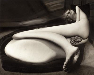 Lot 24 - ANDRÉ KERTÉSZ (1894–1985)