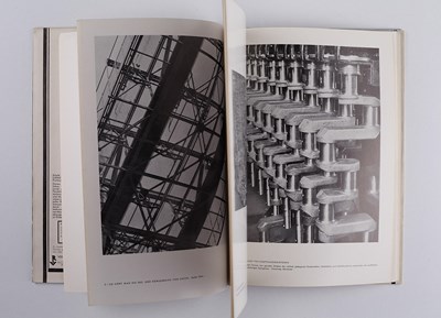 Lot 18 - ALBERT RENGER-PATZSCH (1897–1966)