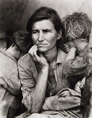 Lot 39 - DOROTHEA LANGE (1895–1965)