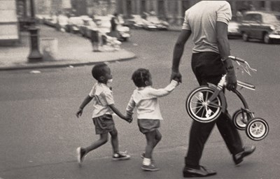 Lot 67 - LEONARD FREED (1929–2006)