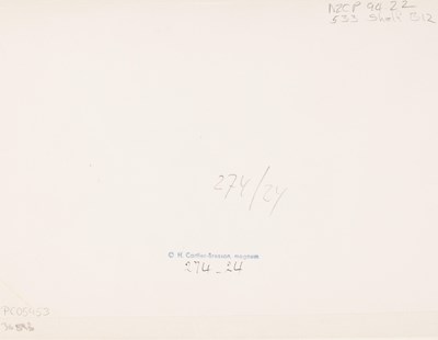 Lot 77 - HENRI CARTIER-BRESSON (1908–2004)