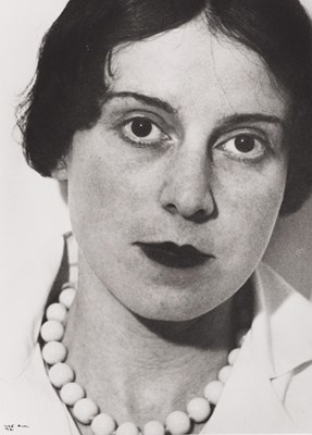 Lot 23 - ILSE BING (1899–1998)