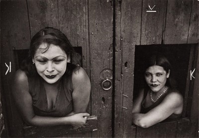 Lot 71 - HENRI CARTIER-BRESSON (1908–2004)