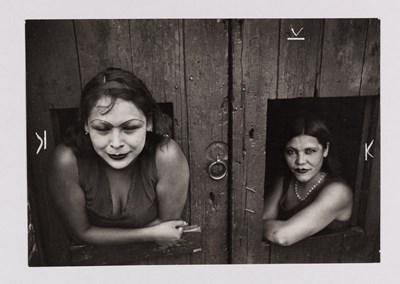 Lot 71 - HENRI CARTIER-BRESSON (1908–2004)