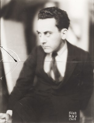 Lot 51 - MAN RAY (1890–1976)