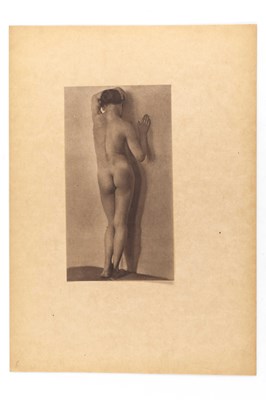 Lot 4 - GERMAINE KRULL (1897–1985)
