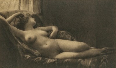 Lot 4 - GERMAINE KRULL (1897–1985)