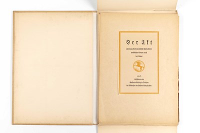 Lot 4 - GERMAINE KRULL (1897–1985)