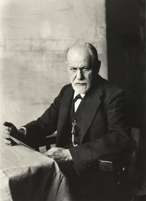 Lot 15 - FERDINAND SCHMUTZER (1870–1928)