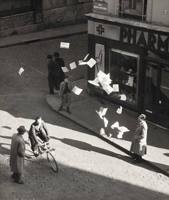 Lot 84 - ROBERT DOISNEAU (1912–1994)