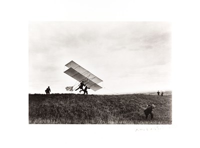 Lot 13 - JACQUES-HENRI LARTIGUE (1894–1986)