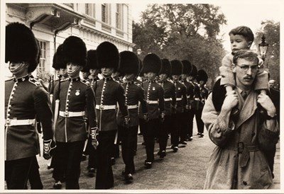 Lot 169 - BRUCE DAVIDSON (*1933)