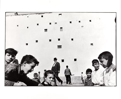 Lot 124 - HENRI CARTIER-BRESSON (1908–2004)